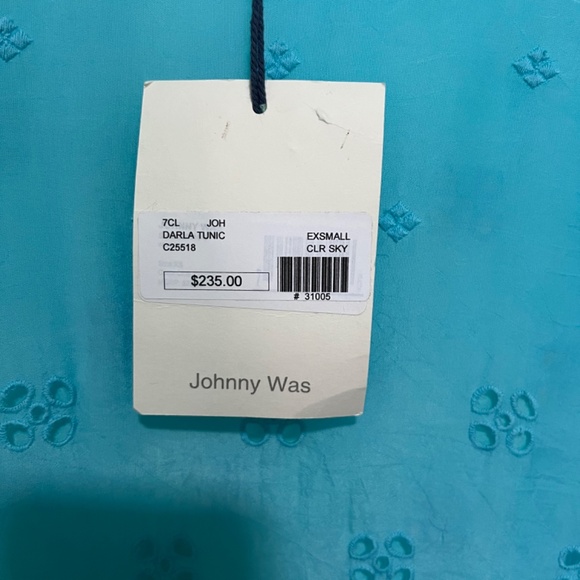 Johnny Was Darla Tunic Style C25518 Size XS in Clear Sky Color - Picture 7 of 8